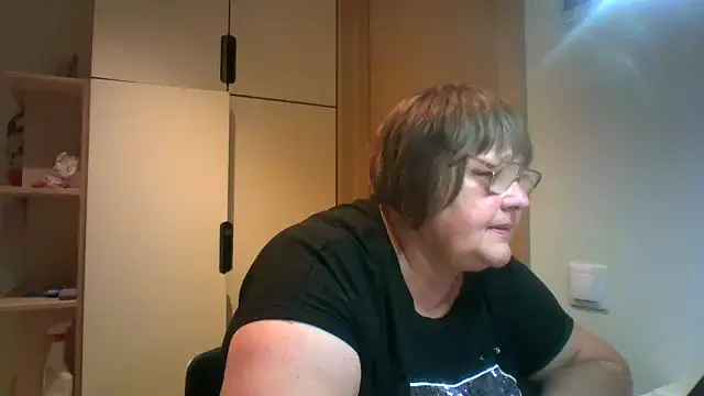 rewa666 online show from September 15, 5:02 pm