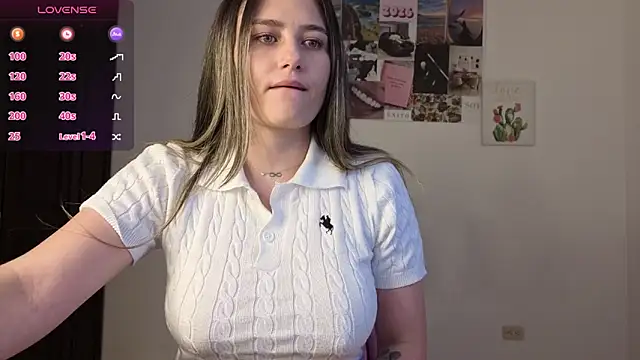 Snapshot of Veronika__Winslow_ chatting on March 26, 6:30 am Veronika Winslow online show from March 26, 6:30 am