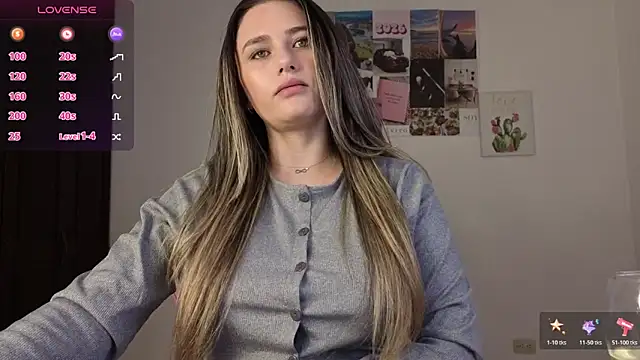 Snapshot of Veronika__Winslow_ chatting on March 27, 3:56 am Veronika Winslow online show from March 27, 3:56 am