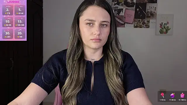 Veronika  Winslow  online show from July 30, 11:26 pm