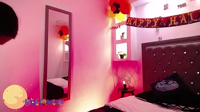 MelissaRhodes online show from October 30, 8:42 pm