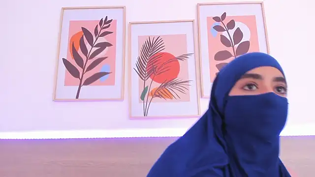 nayiraa  online show from May 25, 11:38 am