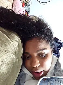 LisaMendez online show from October 19, 4:51 pm