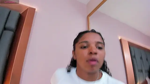 LisaMendez online show from March 19, 3:54 am