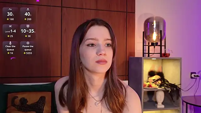 Alison kisss online show from May 7, 4:45 pm
