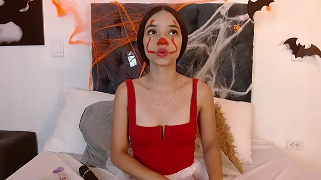 Lilith Nocturne online show from October 31, 4:52 pm