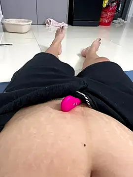 sharon-Hanna online show from September 28, 3:56 am