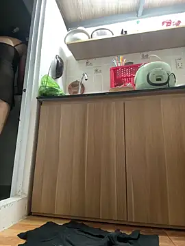 sharon-Hanna online show from May 5, 1:46 am