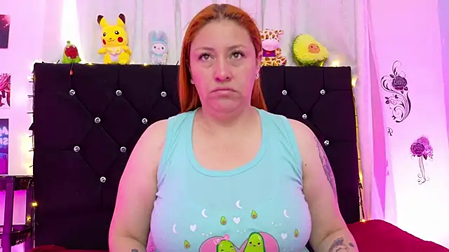 queen marifer online show from October 10, 11:20 am