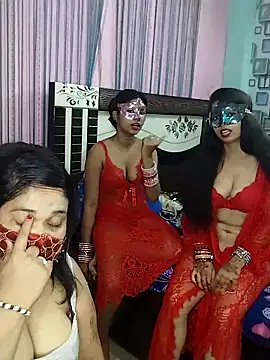 Snapshot of Sexy_anaamika chatting on October 12, 7:07 am Sexy anaamika online show from October 12, 7:07 am