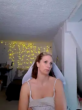 SexyJulia21 online show from February 28, 12:20 pm