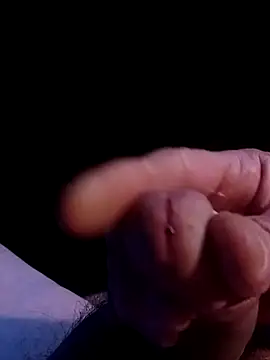 Snapshot of 69dagosto chatting on March 27, 8:26 am 69dagosto online show from March 27, 8:26 am