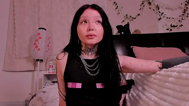 Lein Bone online show from October 9, 9:02 pm