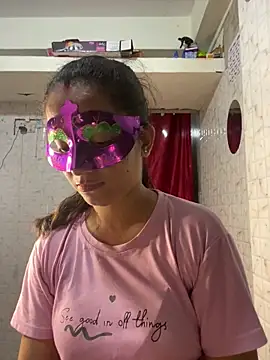 Snapshot of MONA_0213 chatting on September 28, 6:46 pm MONA 0213 online show from September 28, 6:46 pm