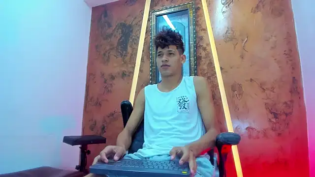 Stronger sexy online show from September 15, 12:49 pm