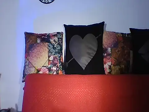 a miss online show from November 21, 12:21 am