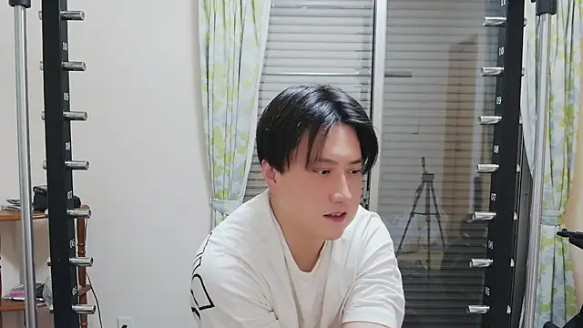 oyu kun online show from February 16, 12:56 pm