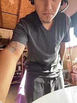 Shankortiz online show from February 13, 6:48 pm