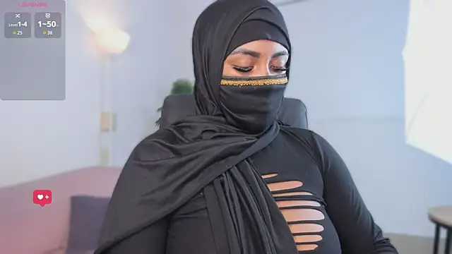 yasmin elite online show from October 27, 10:30 am