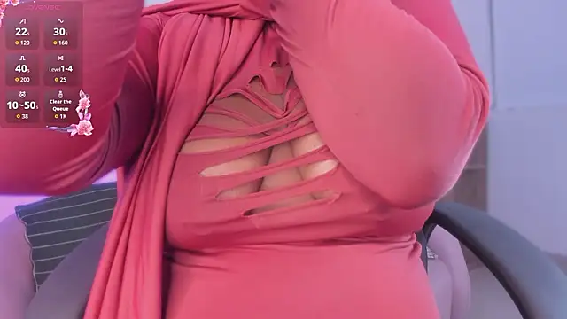 Snapshot of yasmin_elite chatting on March 7, 10:12 am yasmin elite online show from March 7, 10:12 am