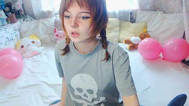sweet mika18 online show from June 13, 9:29 am