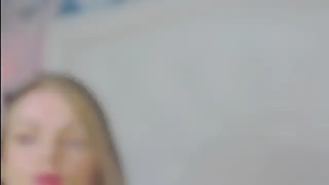 Snapshot of MarilynNova chatting on March 27, 8:26 am MarilynNova online show from March 27, 8:26 am