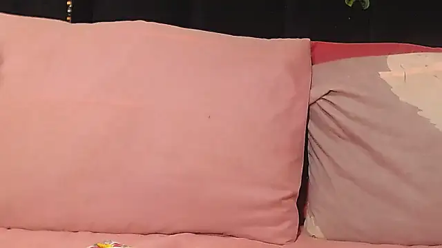 AmazingDarkDoll online show from November 20, 6:29 pm