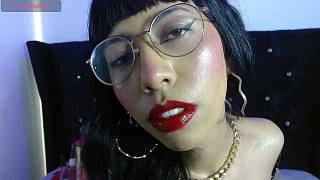 Snapshot of Nina_fox_069 chatting on September 15, 12:49 pm Nina fox 069 online show from September 15, 12:49 pm