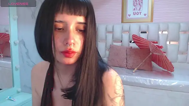 Snapshot of allyssa_bellini_s chatting on November 1, 8:22 pm allyssa bellini s online show from November 1, 8:22 pm