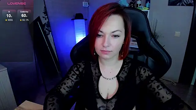 Serena Woods online show from September 22, 8:38 am