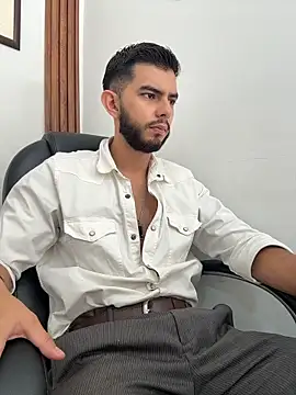 milosky00 online show from February 5, 1:16 pm