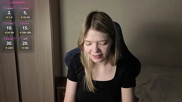 Snapshot of KatanaSVibe chatting on December 18, 11:16 am KatanaSVibe online show from December 18, 11:16 am