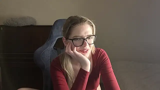 Snapshot of KatanaSVibe chatting on March 19, 1:04 pm KatanaSVibe online show from March 19, 1:04 pm