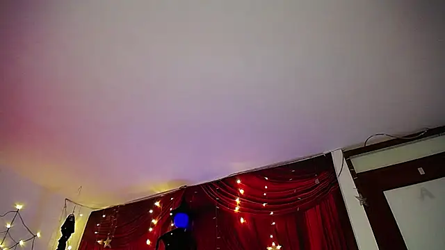 Snapshot of Noha_Lux chatting on October 8, 12:36 pm Noha Lux online show from October 8, 12:36 pm