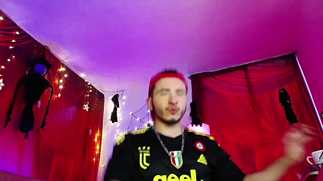 Snapshot of Noha_Lux chatting on October 13, 1:33 pm Noha Lux online show from October 13, 1:33 pm