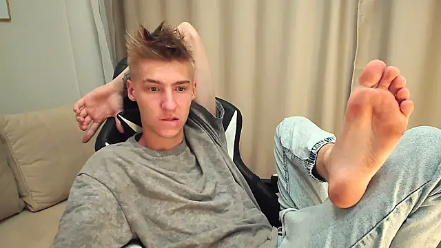 MrSexyCum4U online show from September 12, 11:54 am