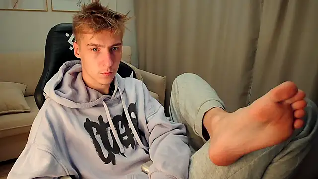 MrSexyCum4U online show from September 29, 1:38 pm