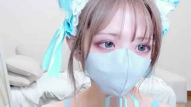 Snapshot of ka_na_ta_ch chatting on March 6, 5:42 pm ka na ta ch online show from March 6, 5:42 pm