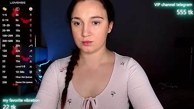 Eliz v tta online show from October 13, 8:53 pm