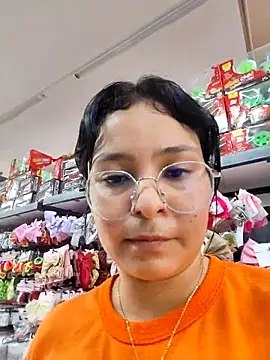 Lily-o online show from December 2, 3:29 pm