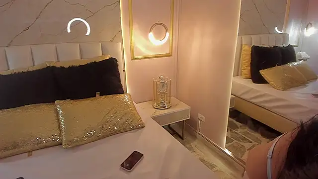 VioletaMaddox online show from November 13, 7:57 pm