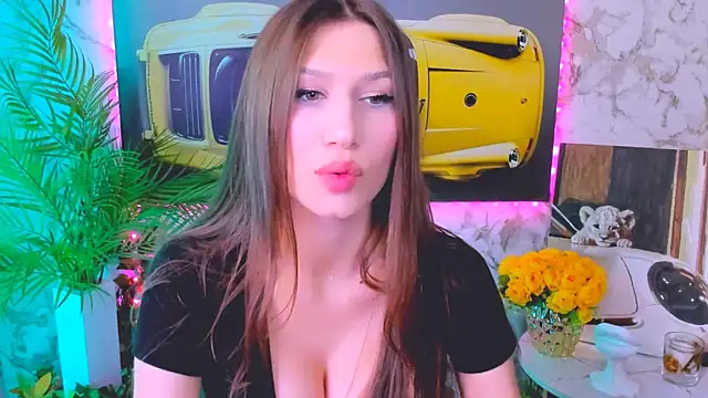 Mollyinyourmind online show from October 8, 10:35 am