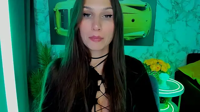 Snapshot of Mollyinyourmind chatting on April 21, 1:42 am Mollyinyourmind online show from April 21, 1:42 am