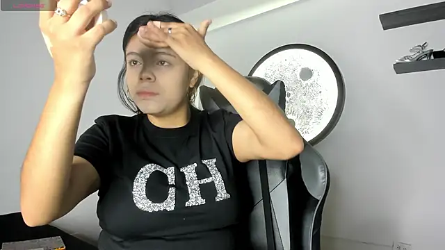 Aleja-02 online show from September 30, 8:47 pm