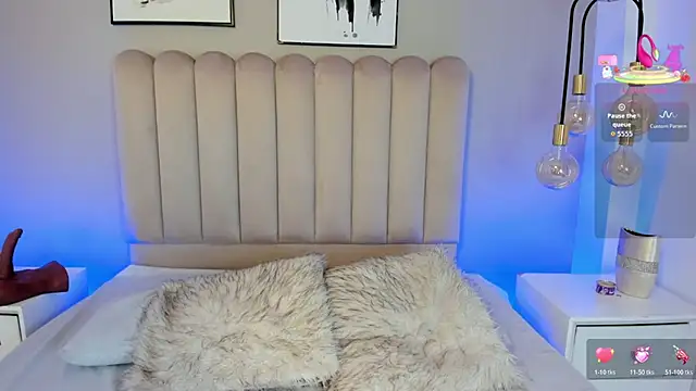 ashlye white online show from May 26, 11:23 pm