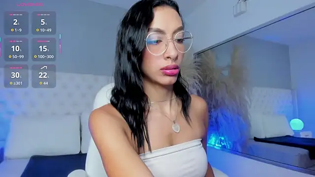 Snapshot of Ebonysweet__ chatting on May 25, 7:42 pm Ebonysweet online show from May 25, 7:42 pm