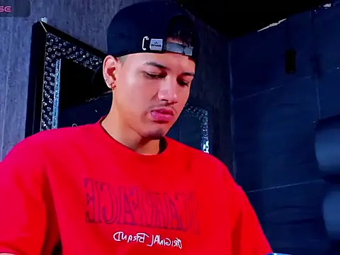rocoo santos online show from June 24, 4:28 pm