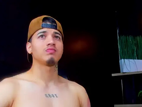 rocoo santos online show from July 3, 12:06 am