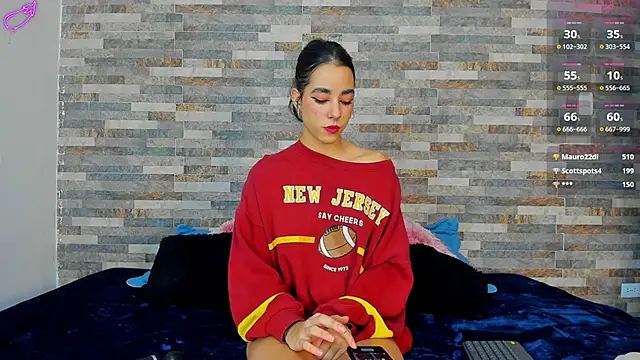 violett  golden online show from October 7, 2:09 am