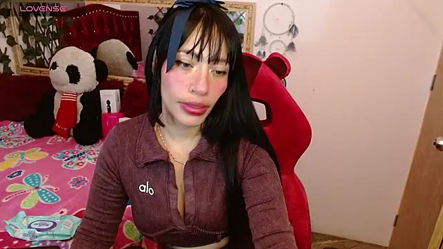 IVET CUTE1 online show from July 22, 8:11 pm